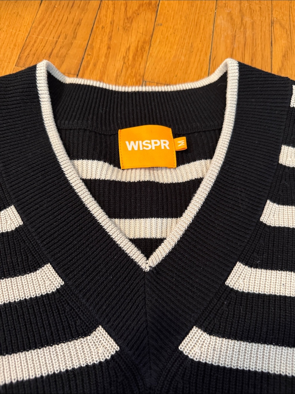 WISPR cotton silk blend Natalia Black & cream Striped V-Neck Sweater size M - Picture 2 of 4